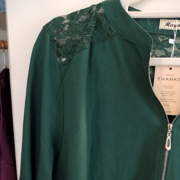Women's plus size shirt, emerald green with half zip, size 2XL - Picture 2 of 6